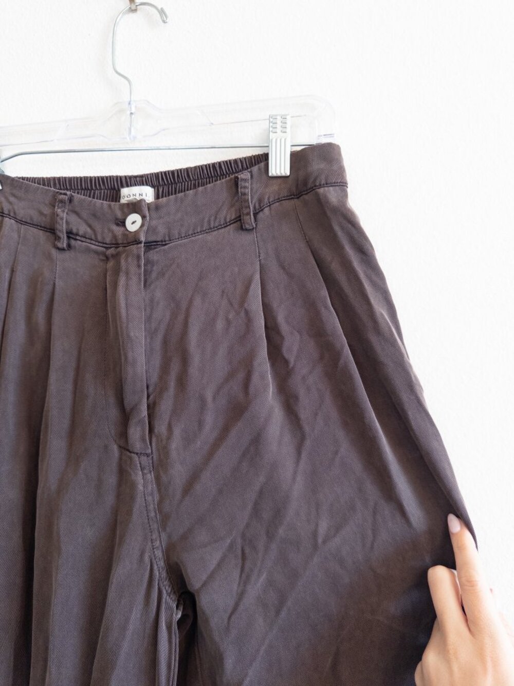 DONNI Twill Pleated Stripe Pants in Brown and White, Size Medium - Picture 8 of 12